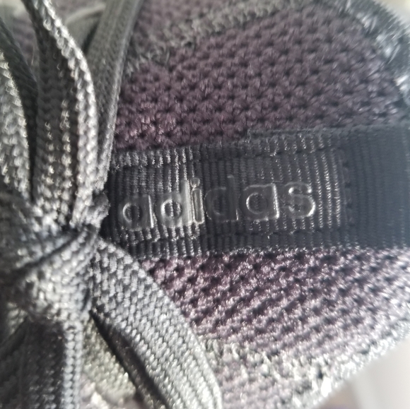 Adidas Cloudfoam Black/Iridescent - Picture 5 of 5